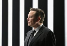 Tesla TSLA stock prediction: $500 bull vs $250 bear