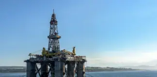 Brent Crude Oil Price Falls Below $100 to $98.55 on Hormuz…